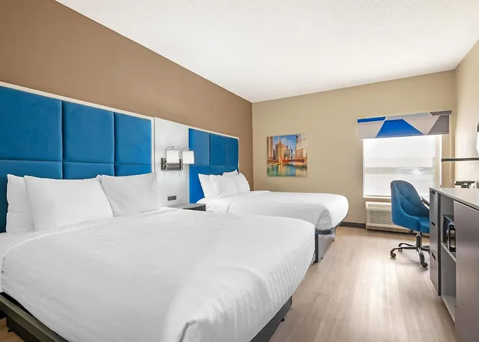Hotel Western Forsyth-decatur 3*