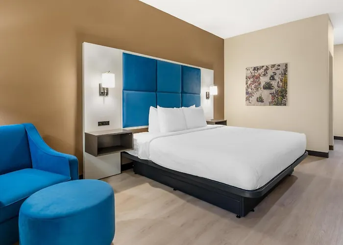Western Forsyth-decatur Hotel