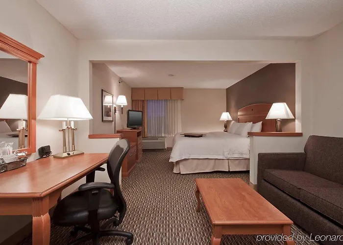 Western Forsyth-decatur Hotel